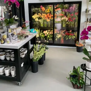 Green Blossoms Floral Boutique