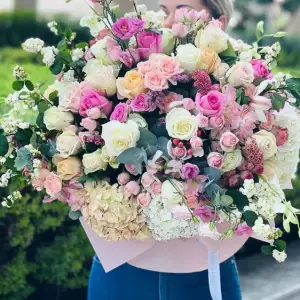 Dubai Flowers & Gifts