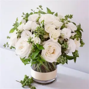 Floral Heights - Zabeel Luxury Flower Delivery