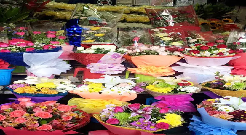 Top 10 Local Florists in Al Khawanij with Rave Reviews